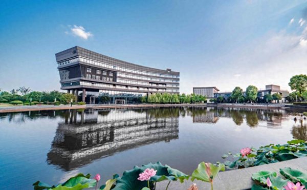 股票配资8倍 毛利率大幅提升, 国科微上半年盈利2012万元